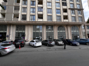 İcarəyə verilir 1 otaqlı 600 m2 obyekt Şərq Bazarı