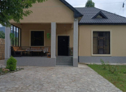 Satılır 3 otaqlı 85 m2 həyət evi Oğuz