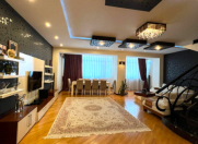 Satılır 4 otaqlı 160 m2 yeni tikili Yasamal parkı