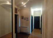 Satılır 3 otaqlı 117 m2 yeni tikili 28 May m.