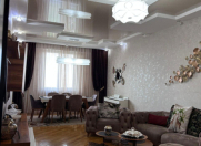 Satılır 3 otaqlı 130 m2 yeni tikili Memar Əcəmi m.