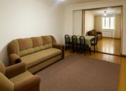 İcarəyə verilir 3 otaqlı 80 m2 köhnə tikili 7 mkr