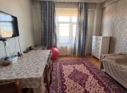 Satılır 2 otaqlı 60 m2 yeni tikili Elit ticarət mərkəzi