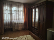 İcarəyə verilir 3 otaqlı 45 m2 köhnə tikili Xalqlar Dostluğu m.