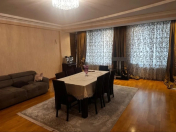 İcarəyə verilir 3 otaqlı 155 m2 yeni tikili 28 May m.