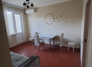 İcarəyə verilir 2 otaqlı 50 m2 köhnə tikili 1 mkr