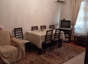 Satılır 2 otaqlı 70 m2 köhnə tikili Köhnə Günəşli