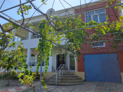 Satılır 5 otaqlı 202 m2 həyət evi Novxanı