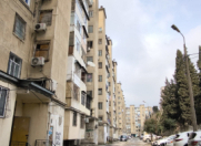 Satılır 3 otaqlı 80 m2 köhnə tikili Əhmədli m.