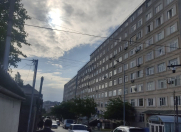 Satılır 4 otaqlı 120 m2 köhnə tikili İnşaatçılar m.