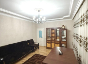 Satılır 3 otaqlı 90 m2 yeni tikili Memar Əcəmi m.