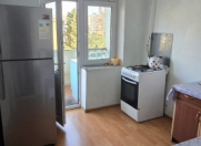 Satılır 2 otaqlı 60 m2 köhnə tikili Qara Qarayev m.