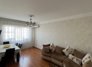 Satılır 3 otaqlı 65 m2 köhnə tikili Əhmədli m.