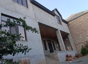 Satılır 5 otaqlı 340 m2 həyət evi Binə