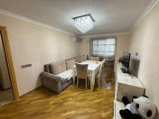 İcarəyə verilir 2 otaqlı 60 m2 köhnə tikili İnşaatçılar m.