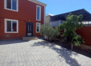 Satılır 4 otaqlı 100 m2 həyət evi Binə