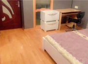 İcarəyə verilir 4 otaqlı 100 m2 köhnə tikili Nəriman Nərimanov m.