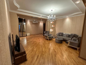 Satılır 4 otaqlı 165 m2 yeni tikili Nizami m.