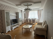 İcarəyə verilir 3 otaqlı 130 m2 yeni tikili Qara Qarayev m.