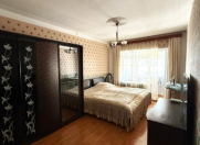 Satılır 4 otaqlı 105 m2 köhnə tikili Montin