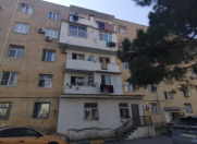 Satılır 1 otaqlı 12 m2 köhnə tikili Neftçilər m.