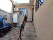 Satılır 2 otaqlı 120 m2 həyət evi Biləcəri