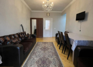 İcarəyə verilir 3 otaqlı 80 m2 köhnə tikili İncəsənət və Mədəniyyət Un.