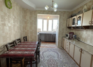 Satılır 3 otaqlı 85 m2 köhnə tikili Xalqlar Dostluğu m.