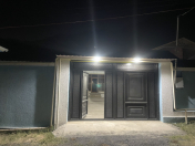 İcarəyə verilir 3 otaqlı 300 m2 həyət evi Qax