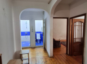 Satılır 2 otaqlı 65 m2 köhnə tikili 8 mkr