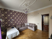 Satılır 5 otaqlı 300 m2 həyət evi 9 mkr