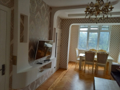 İcarəyə verilir 3 otaqlı 50 m2 köhnə tikili Memar Əcəmi m.