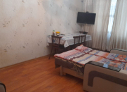 Satılır 1 otaqlı 40 m2 köhnə tikili Əhmədli m.