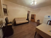 İcarəyə verilir 2 otaqlı 50 m2 köhnə tikili 28 May m.