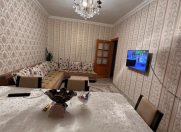 Satılır 2 otaqlı 65 m2 köhnə tikili Gənclik m.