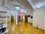 Satılır 4 otaqlı 160 m2 yeni tikili Nəriman Nərimanov m.