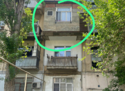 Satılır 2 otaqlı 56 m2 köhnə tikili Bakıxanov