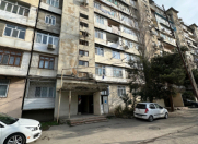 Satılır 5 otaqlı 135 m2 köhnə tikili Həzi Aslanov m.