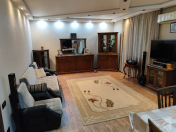 İcarəyə verilir 3 otaqlı 80 m2 yeni tikili Elmlər Akademiyası m.