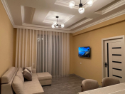 İcarəyə verilir 3 otaqlı 110 m2 yeni tikili Elmlər Akademiyası m.