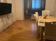 İcarəyə verilir 2 otaqlı 45 m2 köhnə tikili İnşaatçılar m.