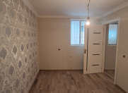 Satılır 3 otaqlı 55 m2 həyət evi İnşaatçılar m.