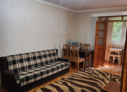 İcarəyə verilir 2 otaqlı 42 m2 köhnə tikili İnşaatçılar m.