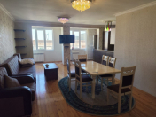 Satılır 3 otaqlı 105 m2 yeni tikili İnşaatçılar m.