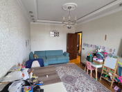 Satılır 2 otaqlı 60 m2 köhnə tikili Gənclik m.