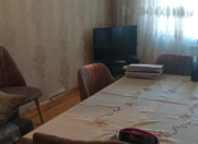 İcarəyə verilir 2 otaqlı 70 m2 köhnə tikili Əhmədli m.