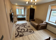 Satılır 1 otaqlı 40 m2 köhnə tikili Gənclik m.