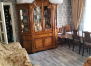 Satılır 3 otaqlı 45 m2 köhnə tikili Xalqlar Dostluğu m.