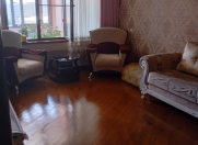 Satılır 2 otaqlı 65 m2 köhnə tikili Gənclik m.