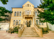 Satılır 8 otaqlı 320 m2 villa Badamdar